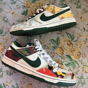 Nike Dunk Low Camo Size 6.5 (8 womens)